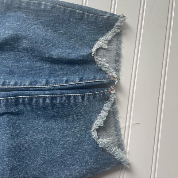 Kut from the Kloth CARLO ankle Skinny Jeans Blue Size 14 NWOT distressed hem - Picture 7 of 10